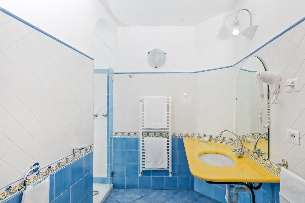 Hotel Vittoria Positano Kültér fotó